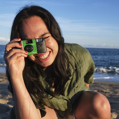 Fujifilm QuickSnap Flash 400 One-Time-Use Camera - 27 Exposures | 35mm disposable camera with 400 speed film and built-in flash for photography, travel and events